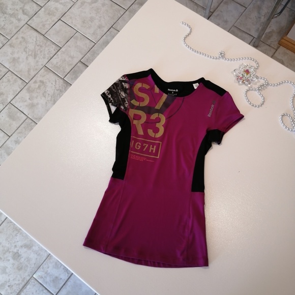 REEBOK CrossFit  "S7R3NG7H"  T-shirt   NWOT - Picture 2 of 10